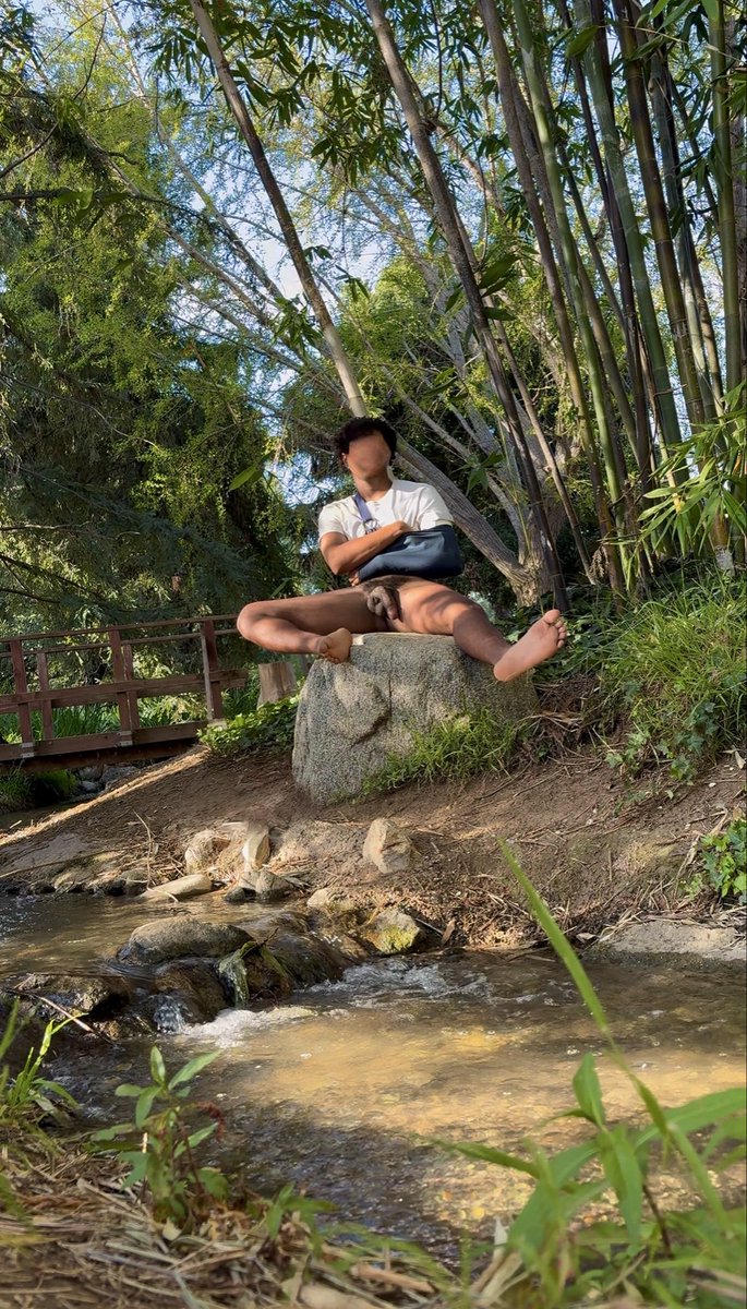 Hung Nudist🤠💦 (18+) tweet media