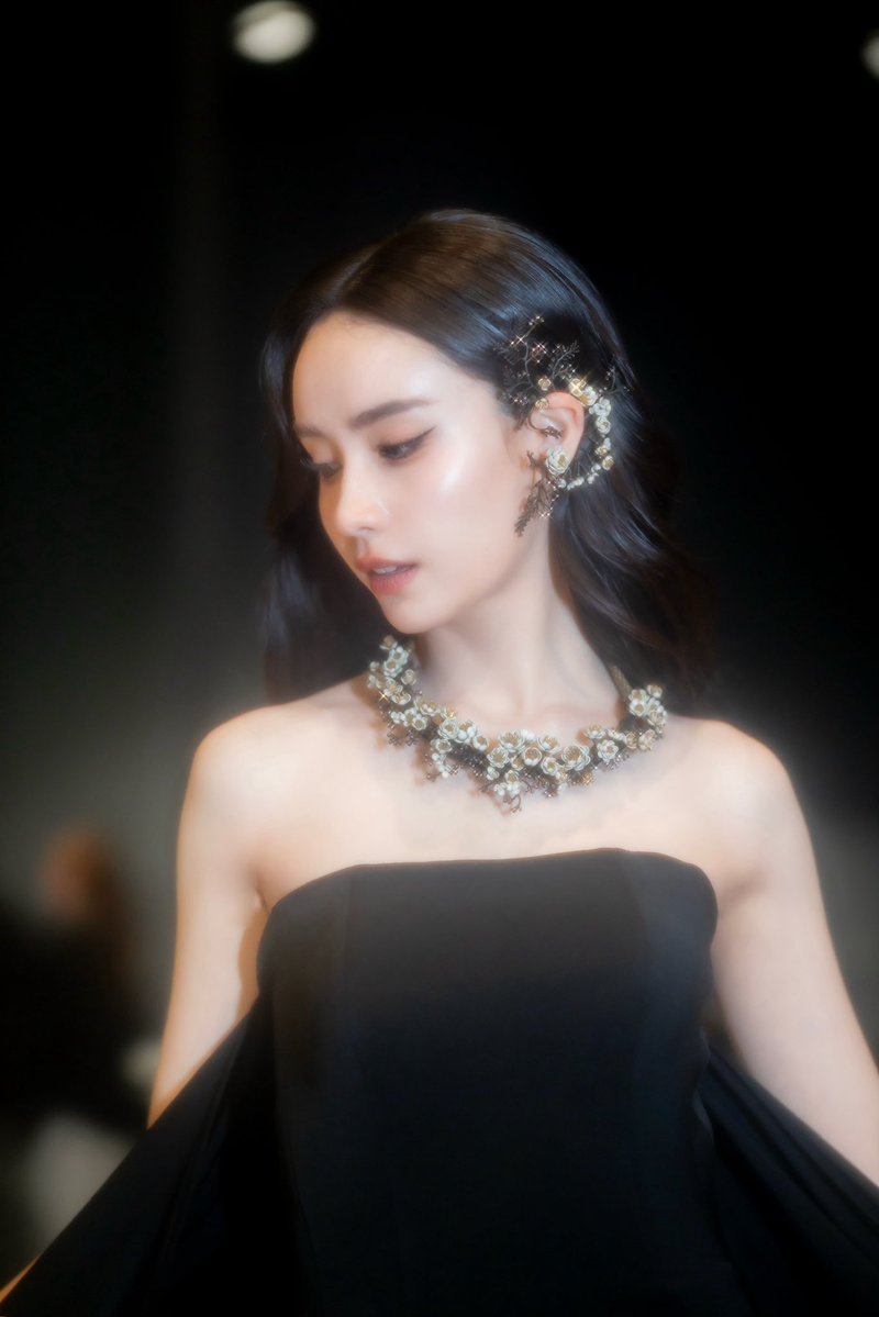 aangelinaa.ss tweet media