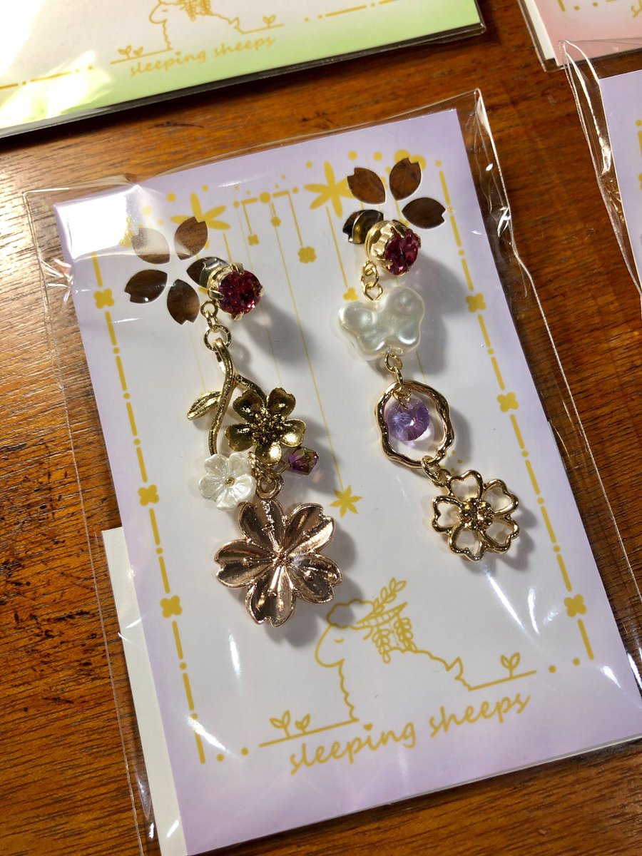 hinatan4442's tweet photo. sleepingsheepsさん@sleep_sheep69 が新作納品してくれました🐑🐑╰(*´︶`*)╯♡

sleeping sheepsさんの新作です🌸

きゅるんと桜結び
SakuraEclat-サクラエクラ-
月夜に舞う桜
Lueur Papillon-リュエールパピヨン-

箱番号📦
GT122       1号店👈
UOT283   1号店
RV846      3号店

日向箱
https://t.co/54LwnUvoZS
#sleepingsheeps #日向箱