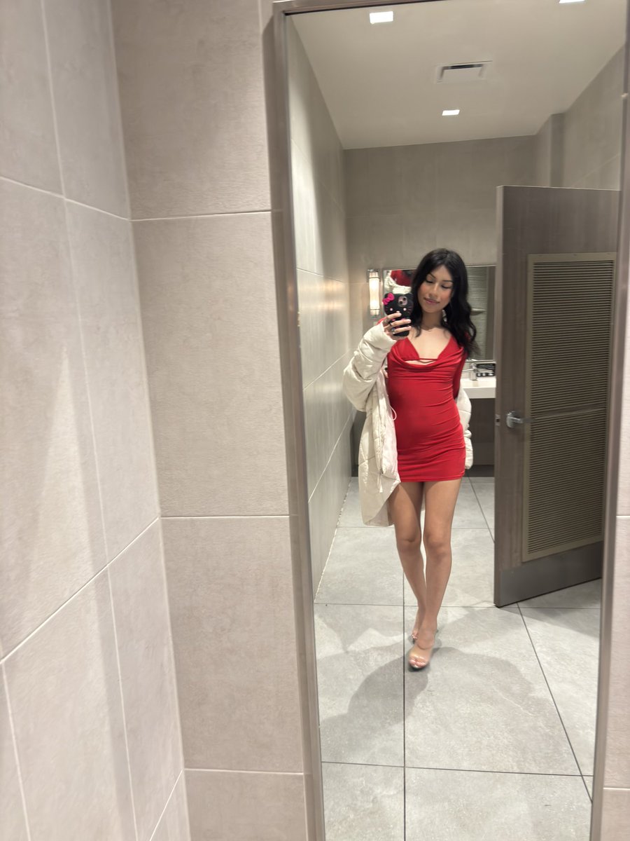 would you date mee? 🏳️‍⚧️