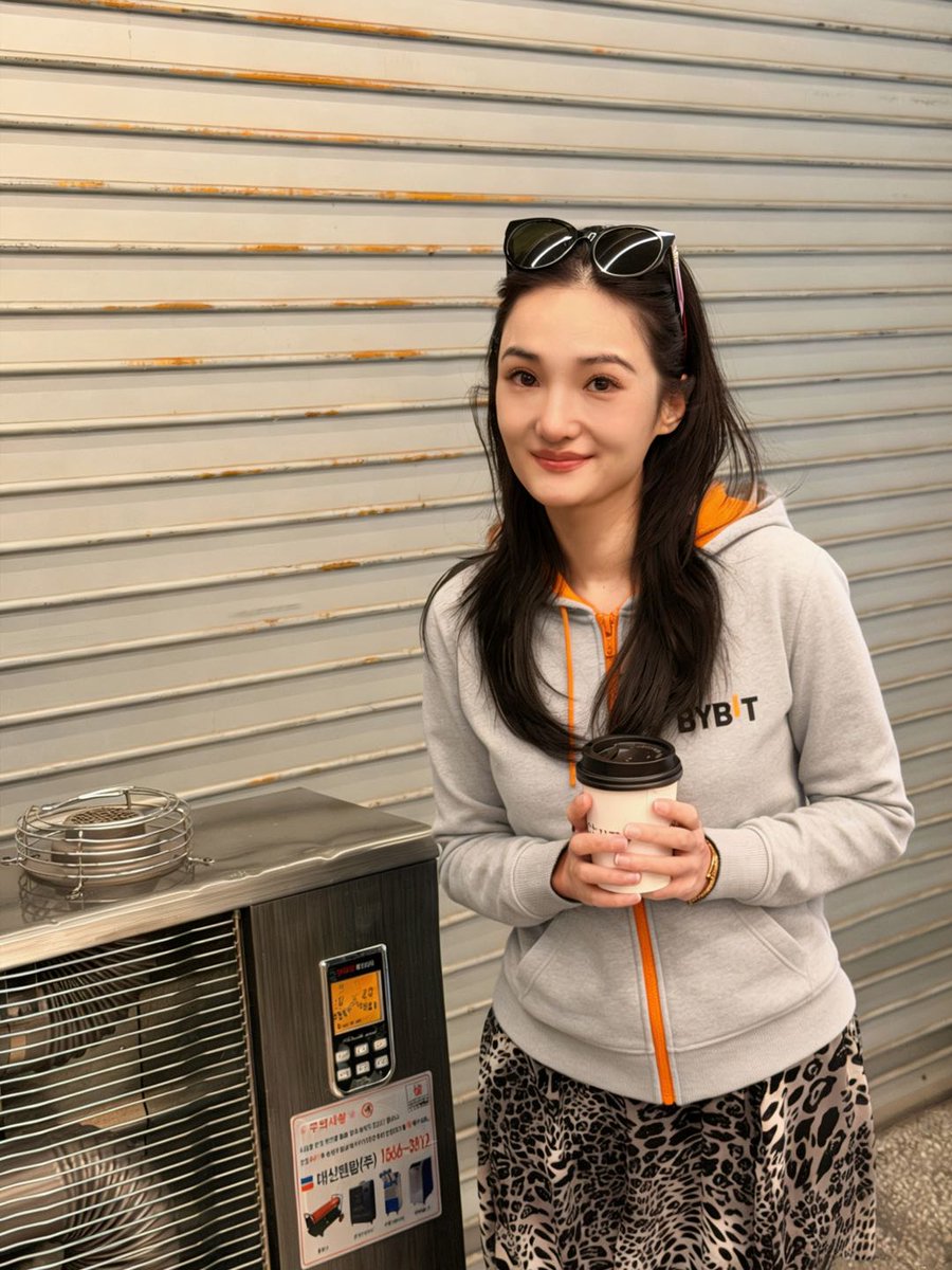 Lina🦊Bybit tweet media