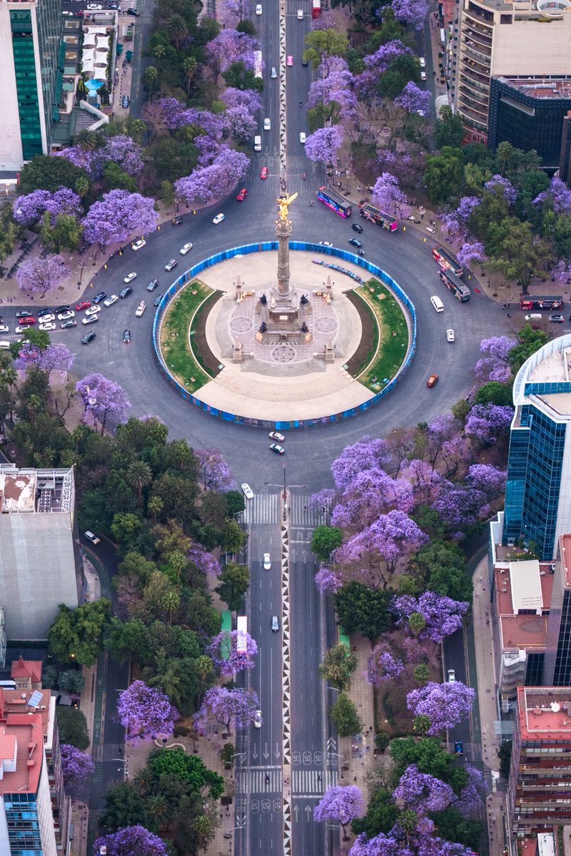 Monumento a la Independencia, Mexico