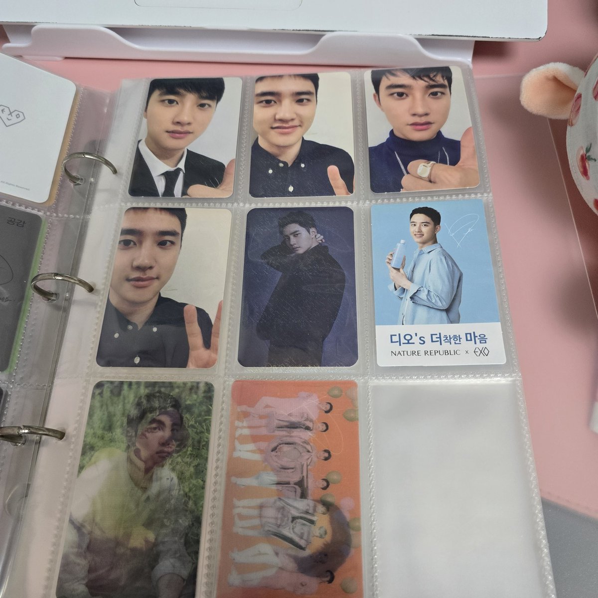 kgfg05's tweet photo. 엑소 EXO 디오 경수 포카 엑소 인형 all 판매
인형+포카 all : 택배비 포함 10.0
➡️ 포카 뒤에 하자 색바램 있어서 싸게 팔아요!!
➡️ 한국 주소 있는분만!!

sell exo 포카 엑소콘서트 시우민 수호 백현 찬열 디오 경수 카이 세훈 xiumin suho lay baekhyun chen chanyeol kai sehun https://t.co/N8xXy0wdV1