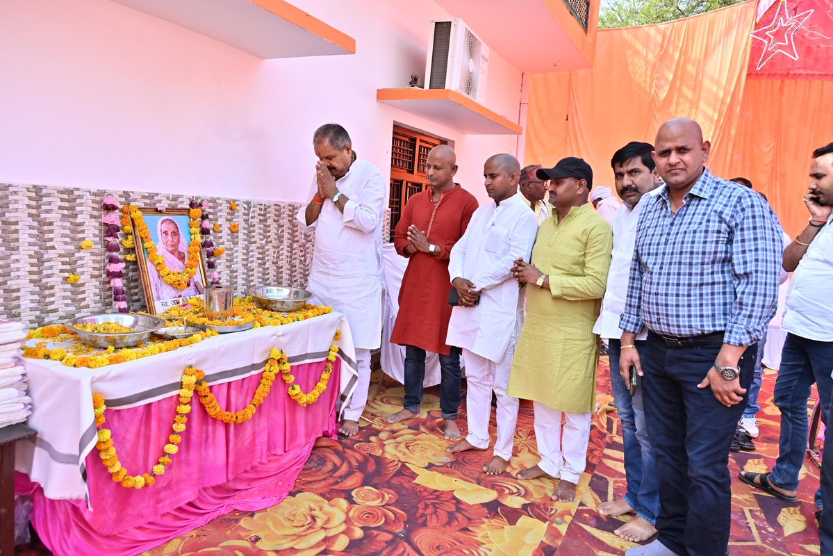 Prem Narayan Pandey tweet media