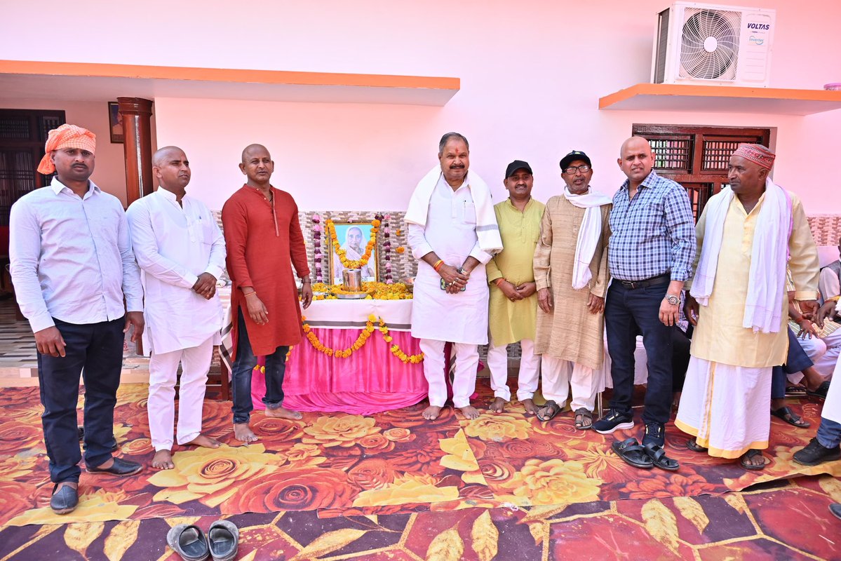 Prem Narayan Pandey tweet media