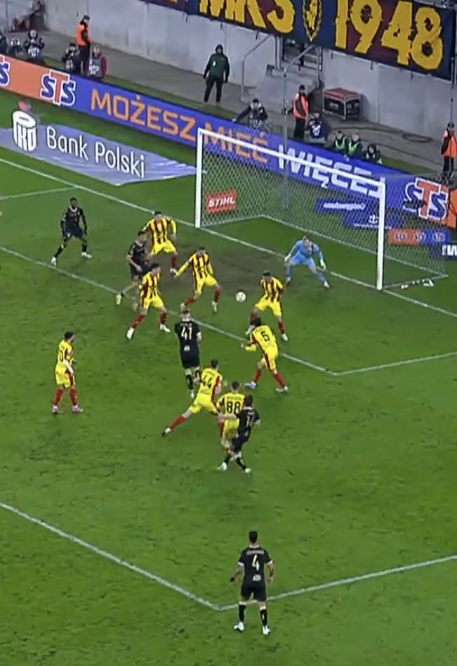 DARIUSZ MASTER - ON TOUR ✈🚍🚞🚘🛵 tweet media