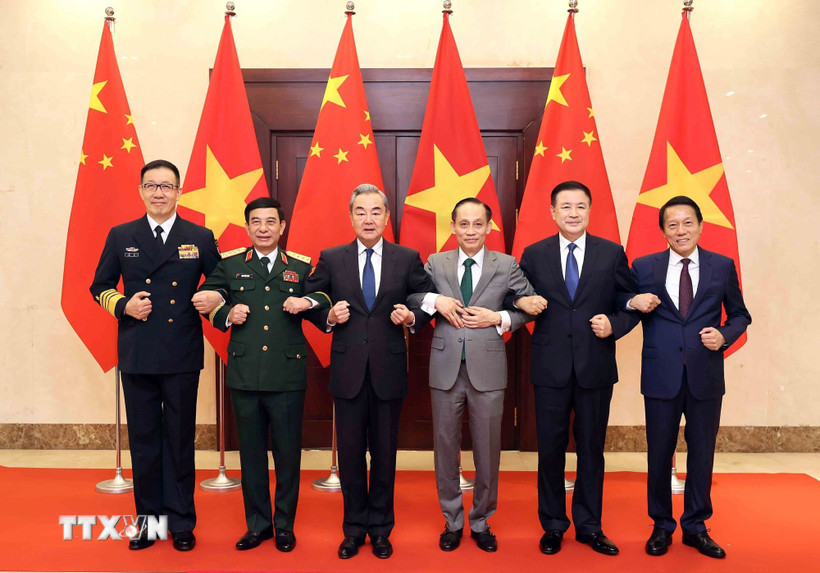 中国人事观察 tweet media