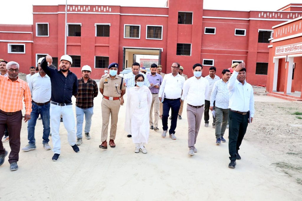 CDO Amethi tweet media