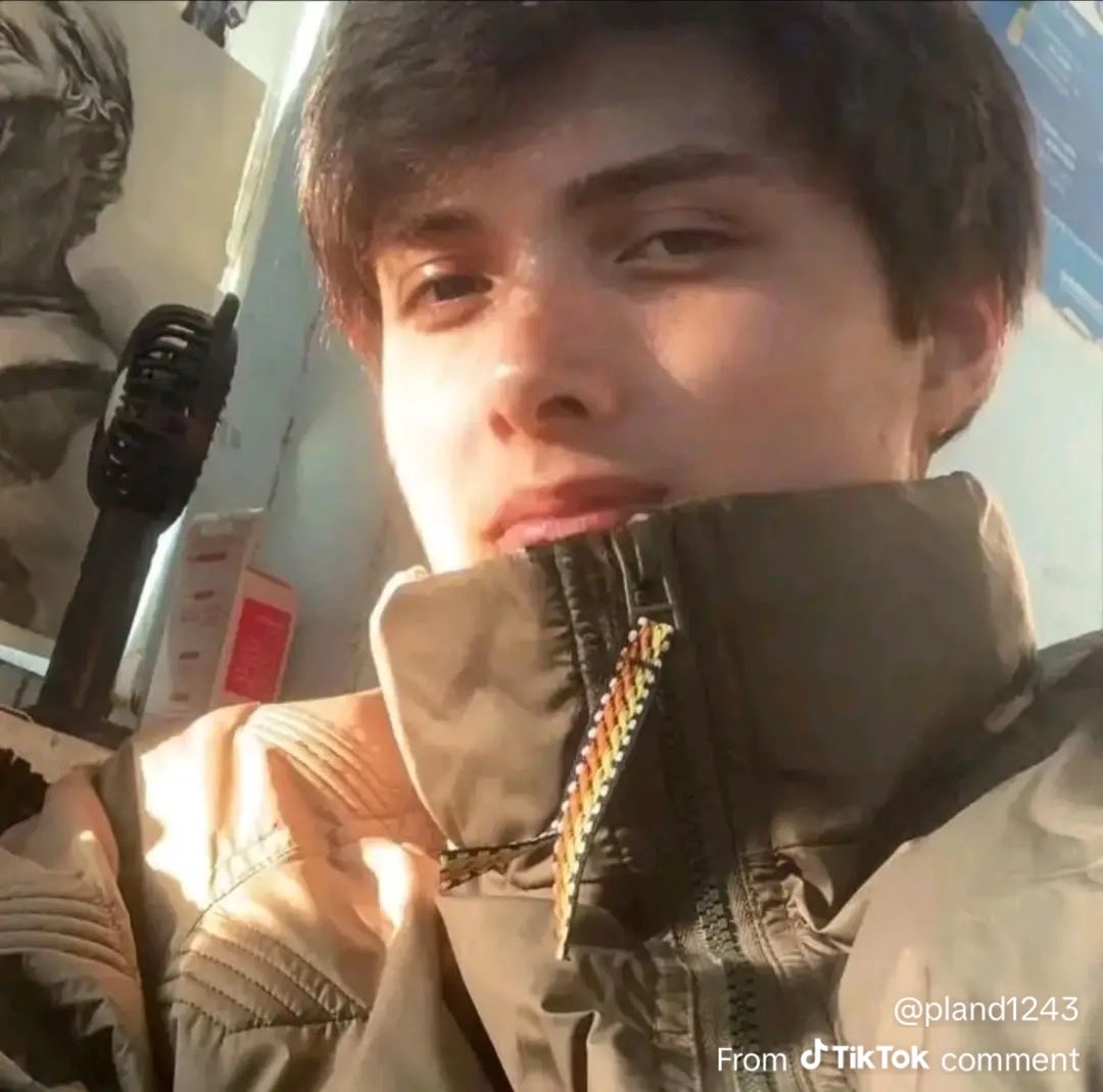 207incel tweet media