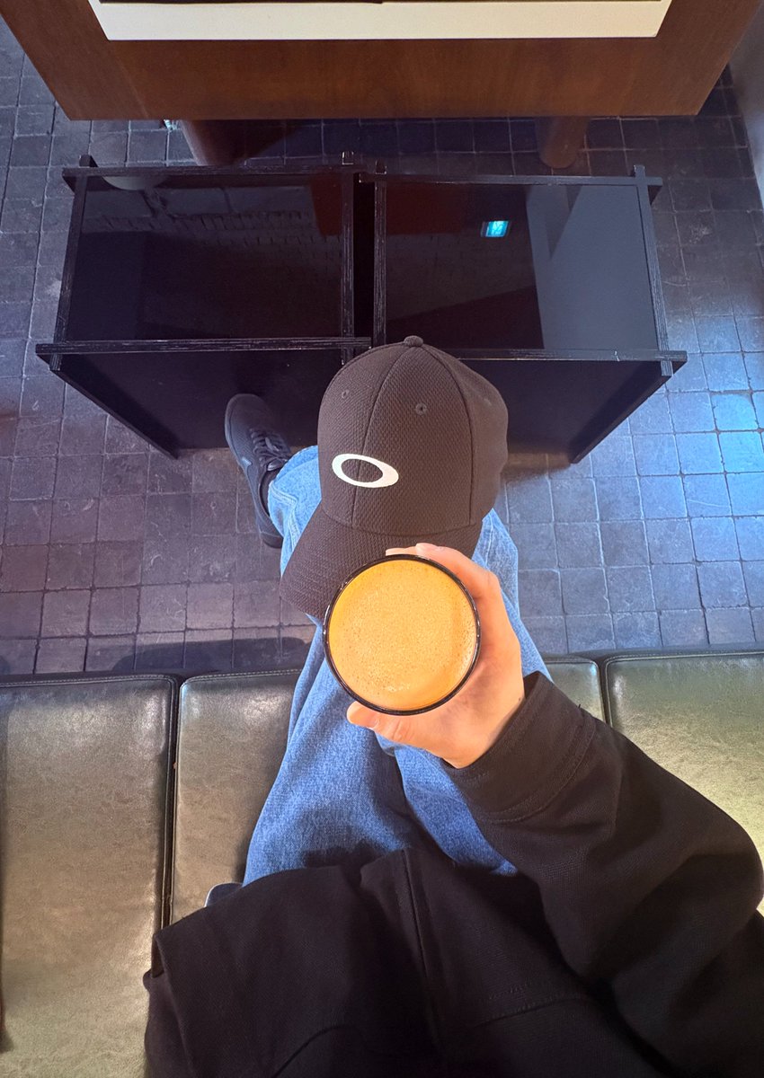 대리버블 tweet media