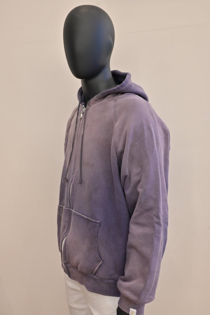 zefirosapporo's tweet image. THE WORLD IS YOURS  
DOUBLE FACE PAISLEY ZIP HOODIE / Navy　  
zefirosapporo.blog133.fc2.com/blog-entry-496… 
#hoodie #fullzip 
#theworldisyours #zefirosapporo 
#zefiro #sapporo #hokkaido 
#メンズウェア #ワールドイズユアーズ #フーディ 
#フルジップ #コットン 
#ゼフィーロ札幌 #ゼフィーロ 
#札幌 #北海道