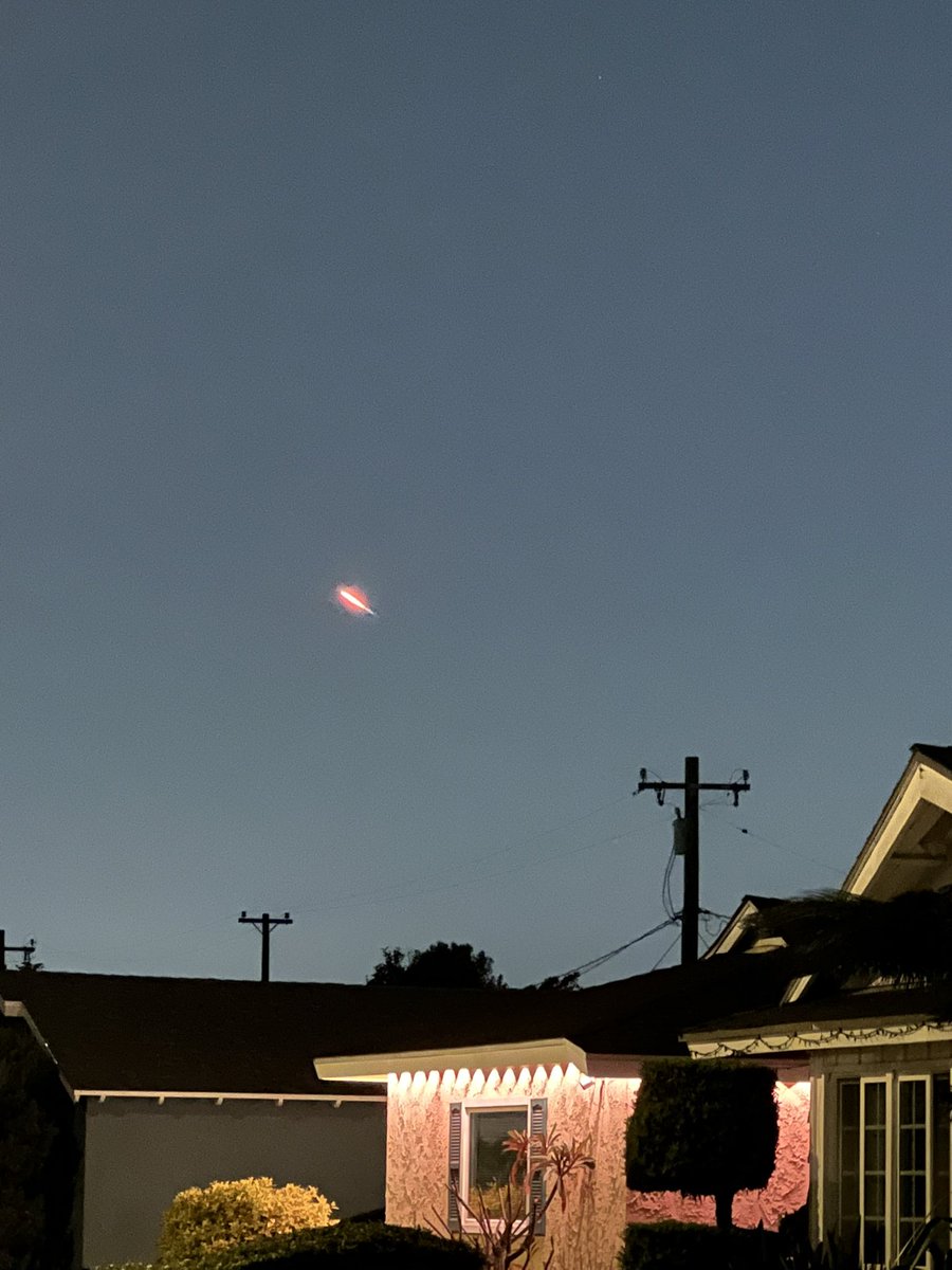 OhSewGeek's tweet photo. @OC_Scanner Love clear nights and rocket launches. https://t.co/cMGuEEWZ6p