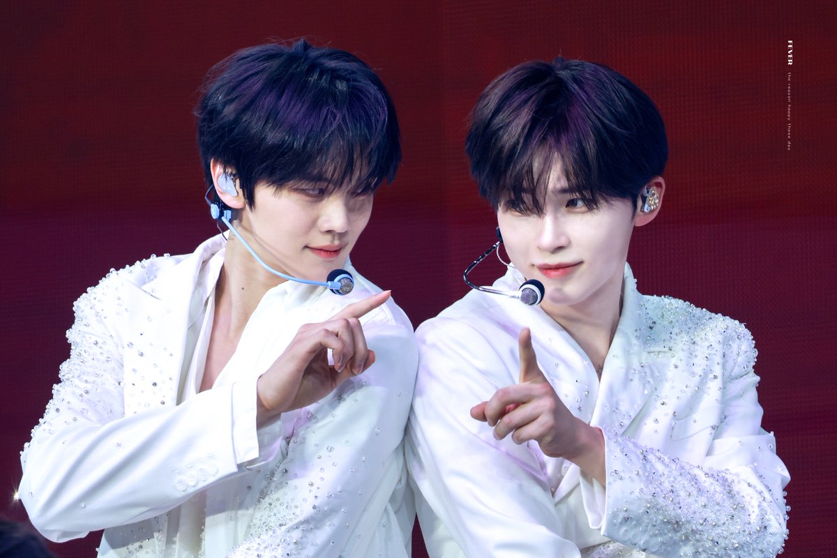 𝐅𝐄𝐕𝐄𝐑 tweet media