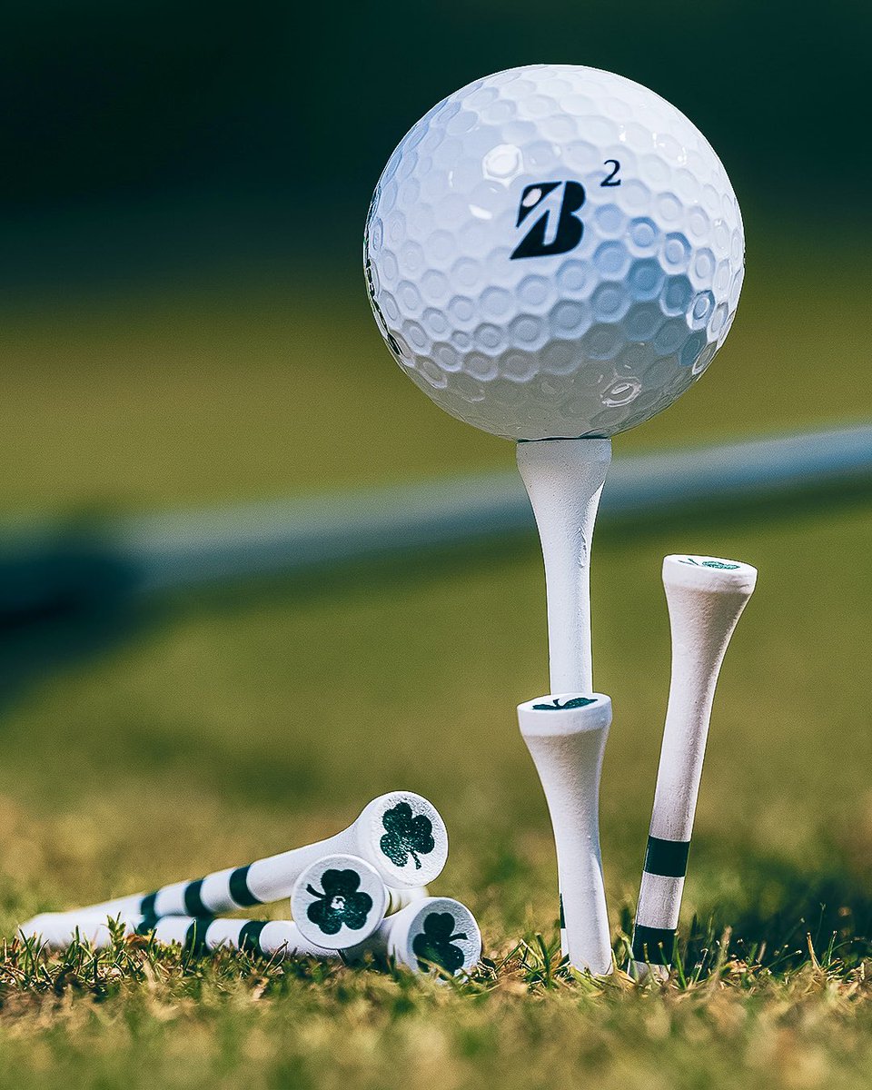 PrideSportsUS's tweet photo. We can’t guarantee the luck of the Irish, but we can guarantee a great tee.🍀 Happy St. Patrick’s Day!🇮🇪

#teeityourway #stpatricksday #golfstyle #golfgear #teeshot https://t.co/CMgyq9QBRX