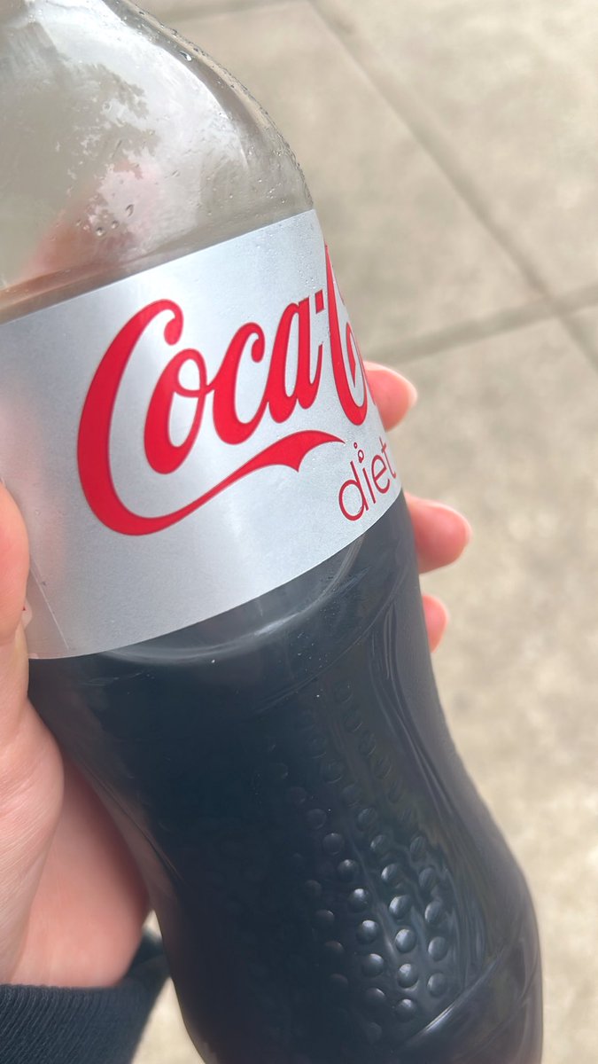 Xixi 。°(°¯᷄◠¯᷅°)°。 tweet media