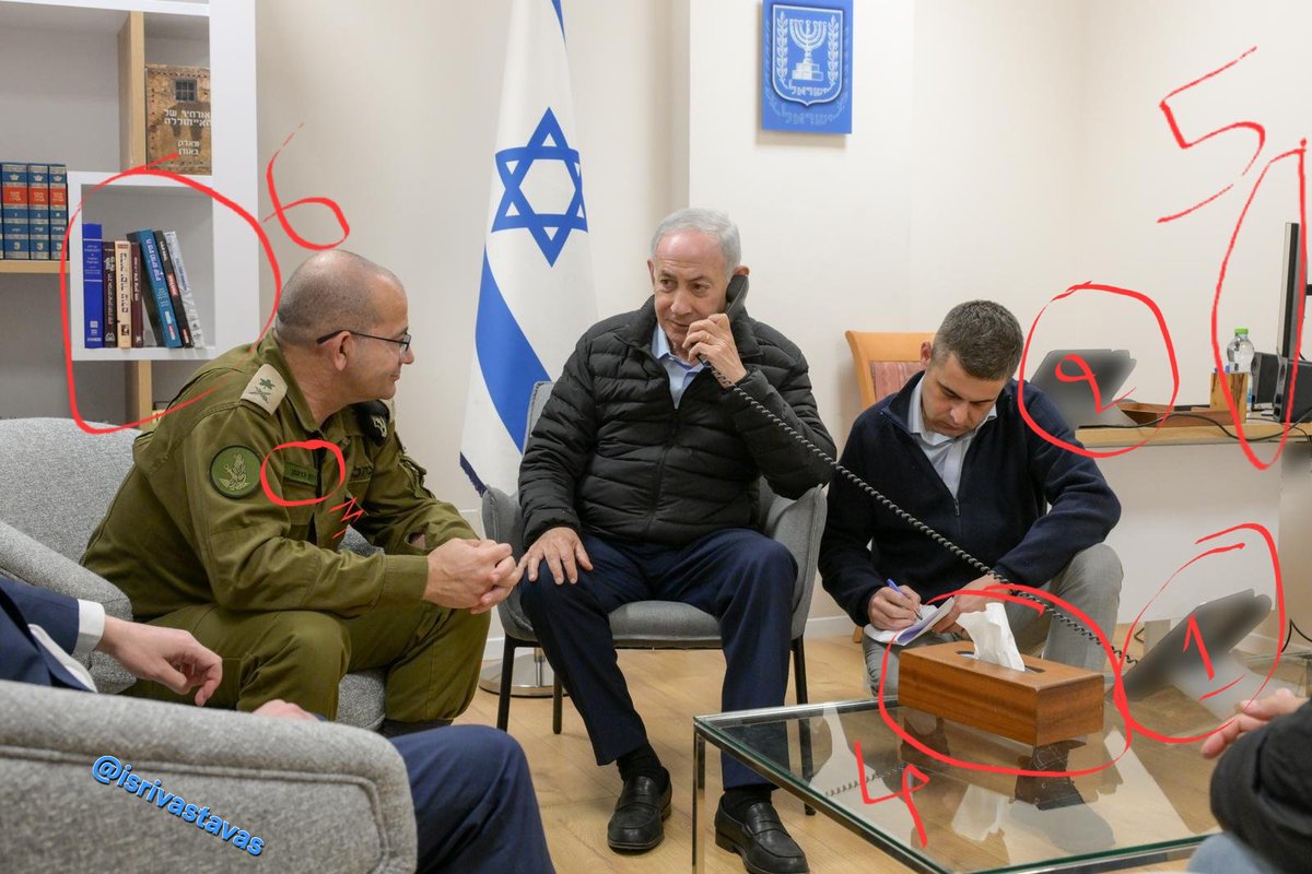 Haideri95's tweet photo. Season #04 bhi AI nikly😁
#Israël #IranWar
#Netanyahu #Irán https://t.co/h0OxOpo1i1