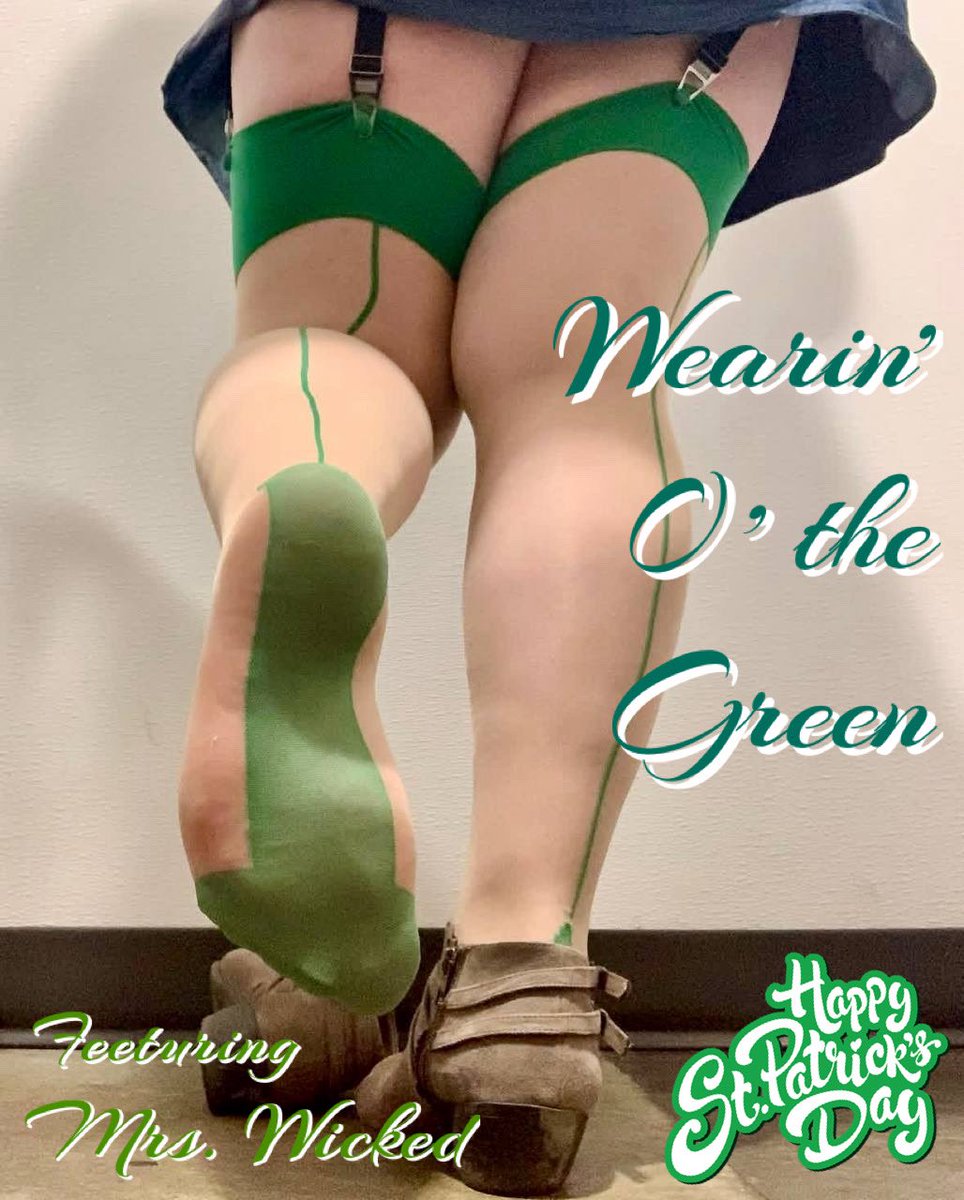 TopToes (he/him): podcaster, foot lover, nylon fan tweet media