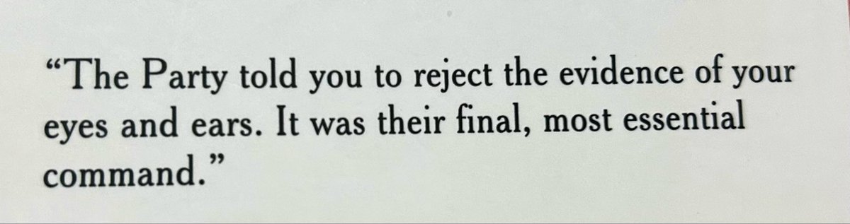 Crystal Fox tweet media