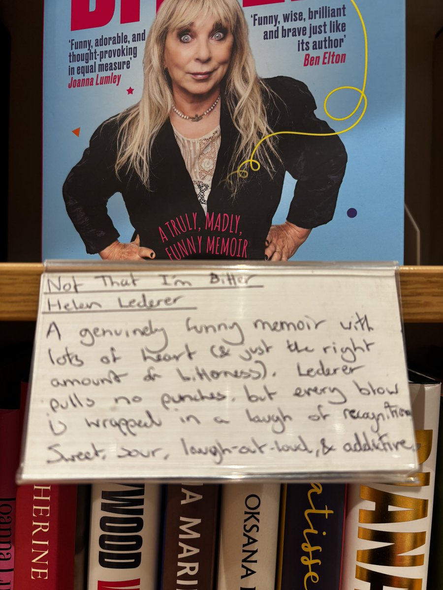TheMirrorBooks's tweet photo. “A genuinely funny memoir with lots of heart (and just the right amount of bitterness). Lederer pulls no punches, but every blow is wrapped in a laugh of recognition. Sweet, sour, laugh-out-loud and addictive” 

A wonderful recommendation for @HelenLederer in @WaterstonesLPL! https://t.co/XSbgzsj229