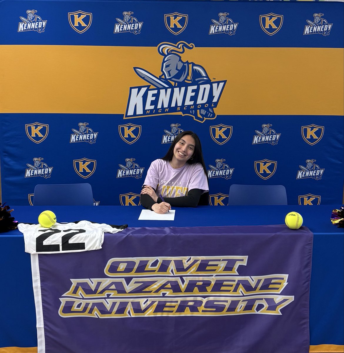 Coach Fahey tweet media