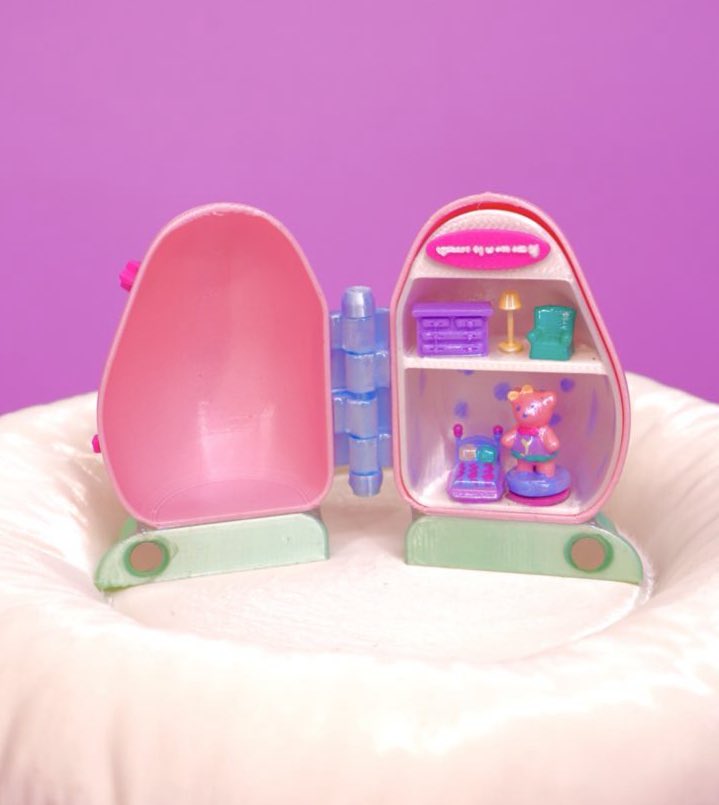 yourgummy tweet media