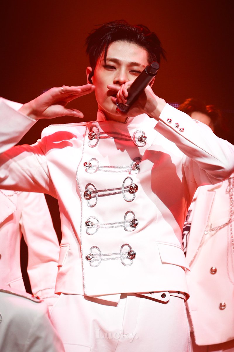 Lucky_junmin's tweet photo. 260314 

#WHIB #김준민 
#KIMJUNMIN https://t.co/b0mnFmzv9H