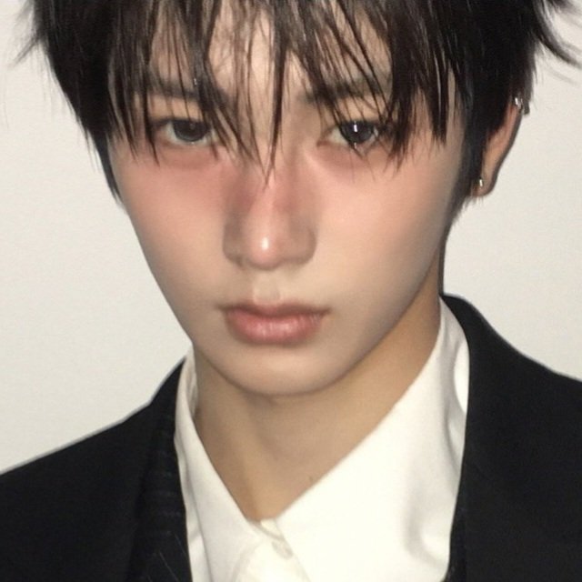 anxinmeow's tweet image. heavy blush on cheeks #smiles