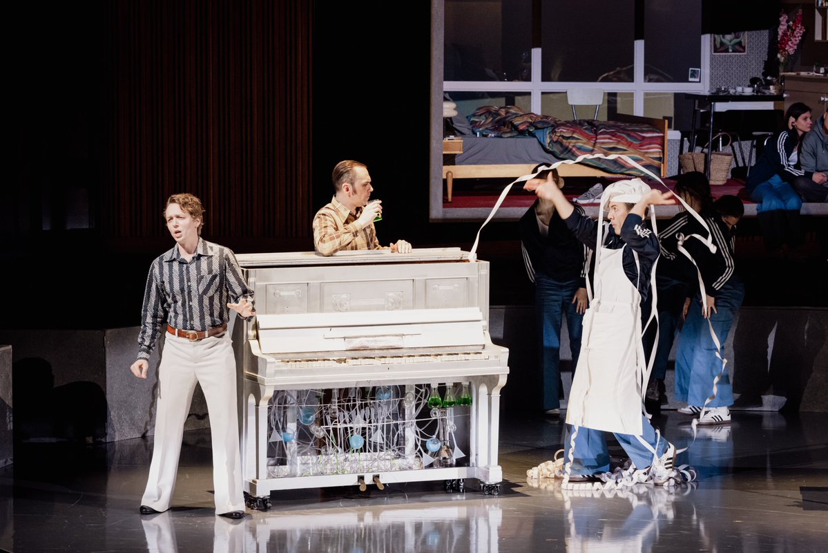 OperaVision tweet media