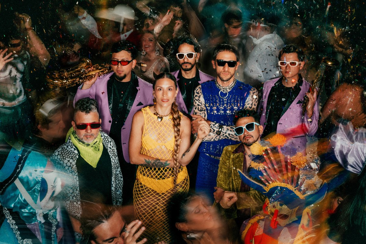mardemusicasct's tweet photo. 🇪🇨La diversidad musical de Ecuador, protagonista en la 31 edición de #laMardeMúsicas.

💥Grupos como Swing Original Monks, Machaka, Papaya Dada, Margarita Laso y Humazapas forman parte de la programación del país andino.

Descubre todos los artistas en▶️ https://t.co/XLX6cyqfGV https://t.co/XMUHS5u5qY