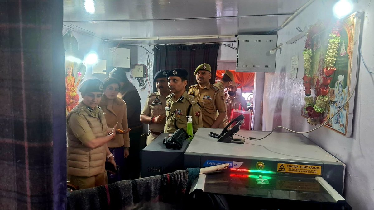 DISTRICT POLICE REASI tweet media