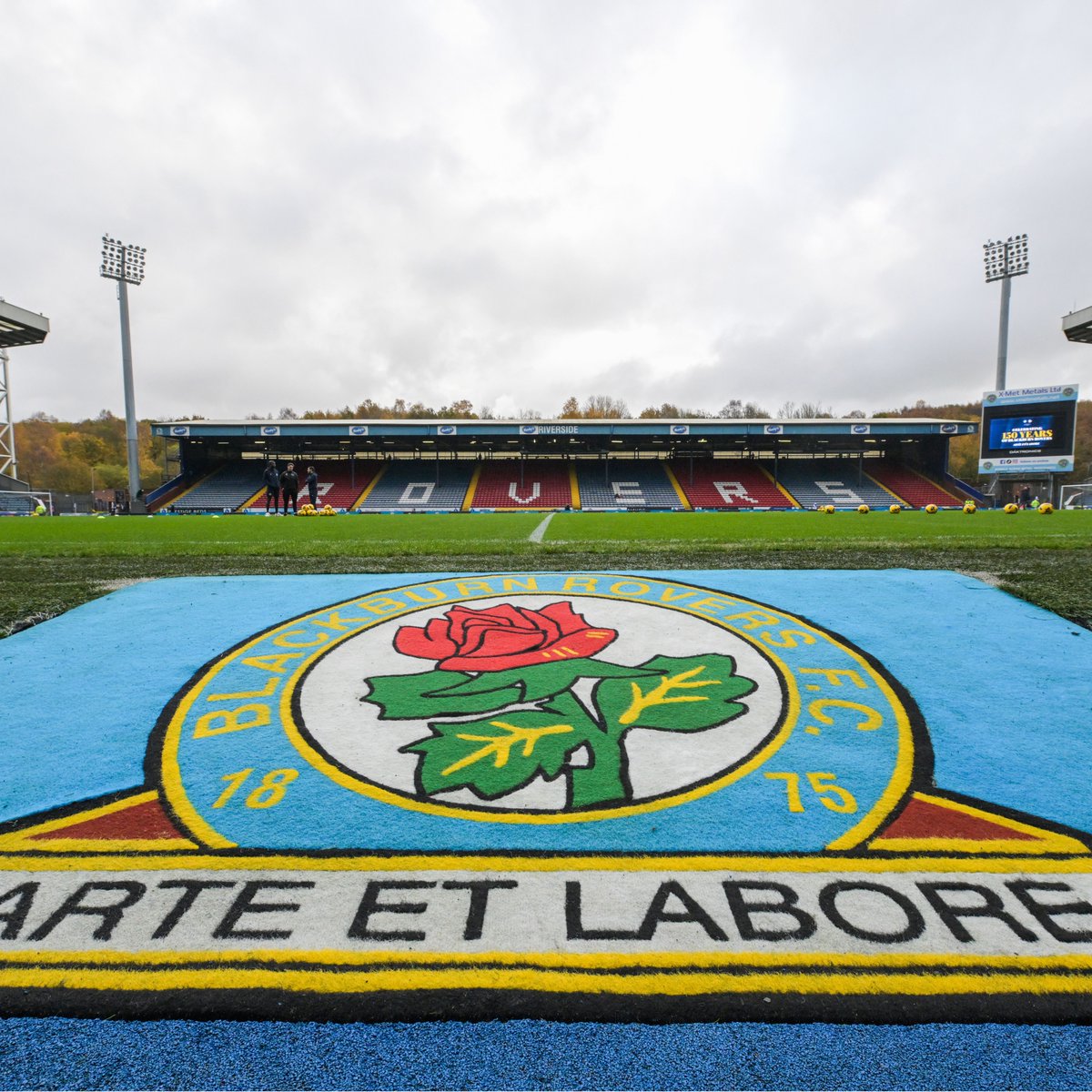 WBA's tweet photo. Our initial 4,417 seat allocation for the trip to Blackburn Rovers on Easter Monday has sold out. 

The club are in dialogue with Blackburn regarding the opening of the upper tier, which contains a further 2,979 seats.

Thank you for your outstanding support, Baggies! 🫶