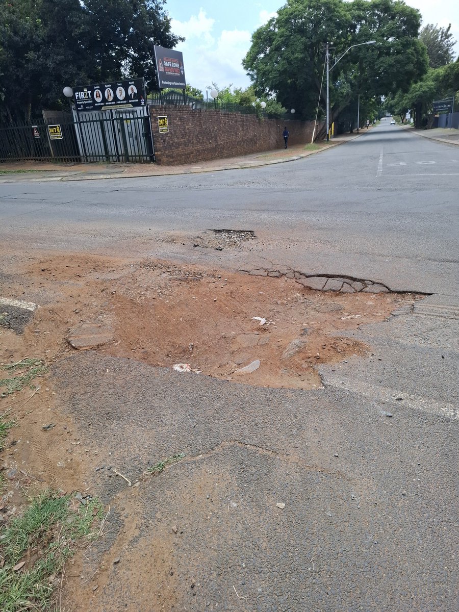 Democratic Alliance _Jacobs tweet media