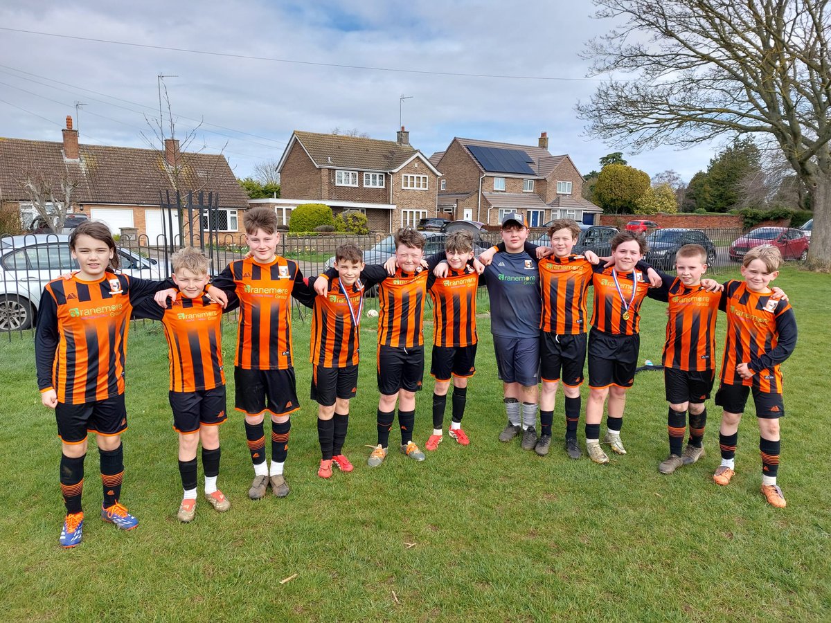 Rushden & Higham Utd tweet media