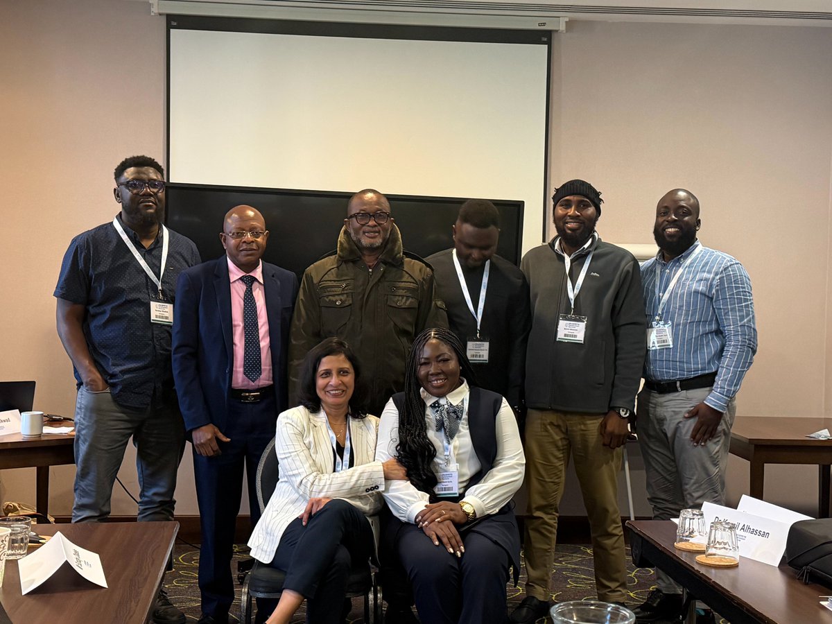 prospectsds's tweet photo. What a week! 🎉

Amazing energy at our Strategic Leadership Essentials training in Luton (9–13 March) 🙌
Thanks to all participants &amp; our brilliant trainers Vidjea Gaikwad &amp; Prof. Abe Abrahami 👏 https://t.co/4DzzxgStdq
