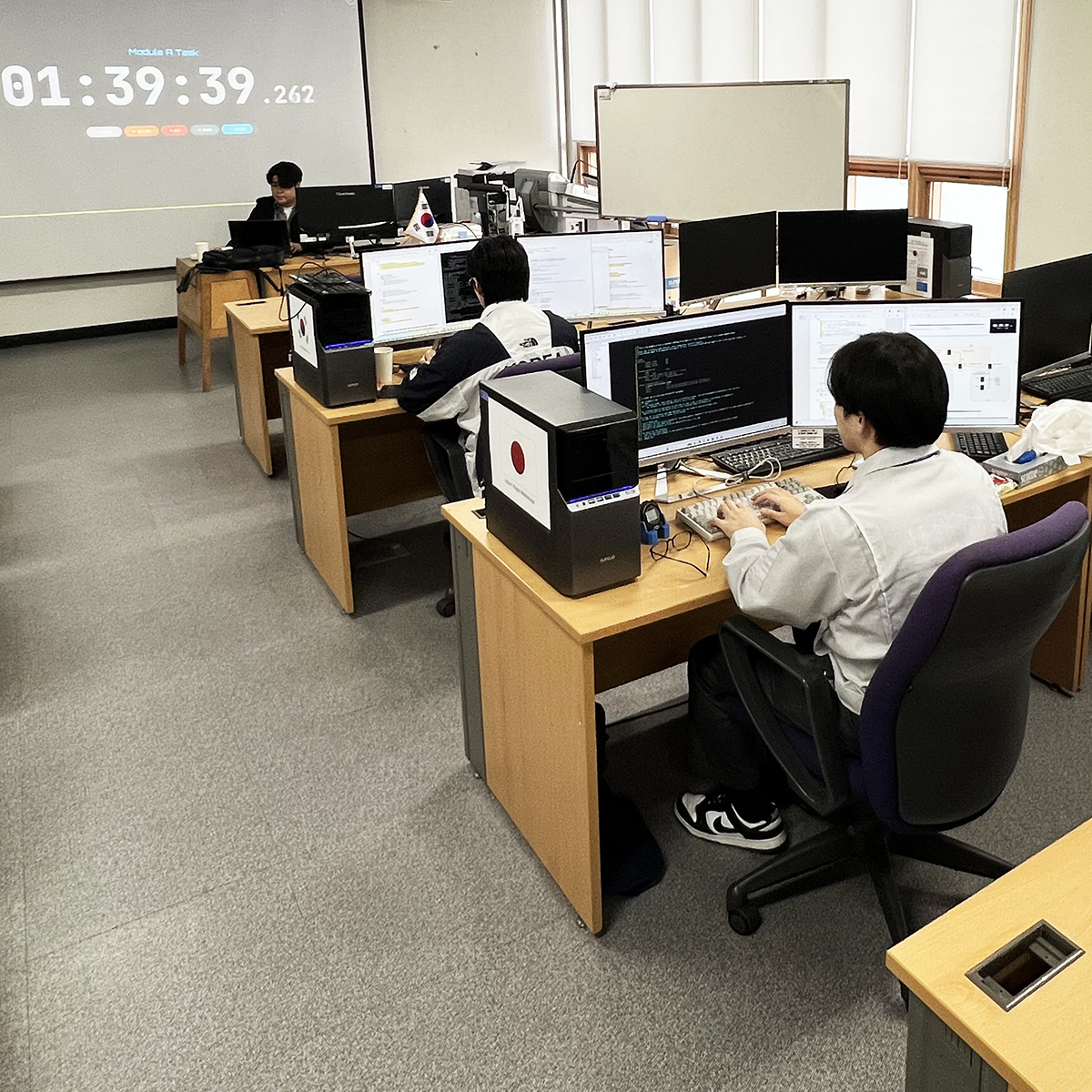 WorldskillsJ's tweet photo. Samsung Skills Invitation Friendship Challenge
第48回技能五輪国際大会 日本代表選手参戦！
「ITネットワークシステム管理」職種
西村 虎次朗 選手［トヨタ自動車株式会社］
#WorldSkillsJapan #WorldSkills #ITNetworkSystemsAdministration #WorldSkillsShanghai2026 #감사합니다 https://t.co/4kNPLrmF63