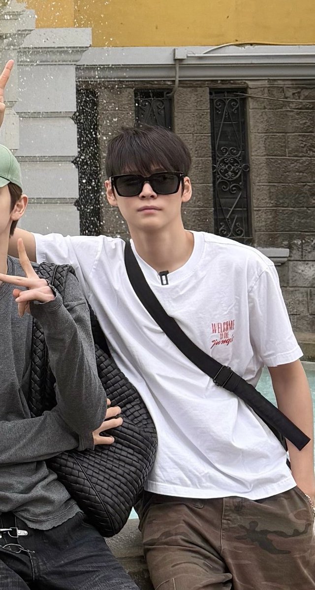 ไอจีลงแต่หมากับวิว ตั้งดิสอนิเมะทุกแพตฟอร์ม ตัวจริงหน้างี้