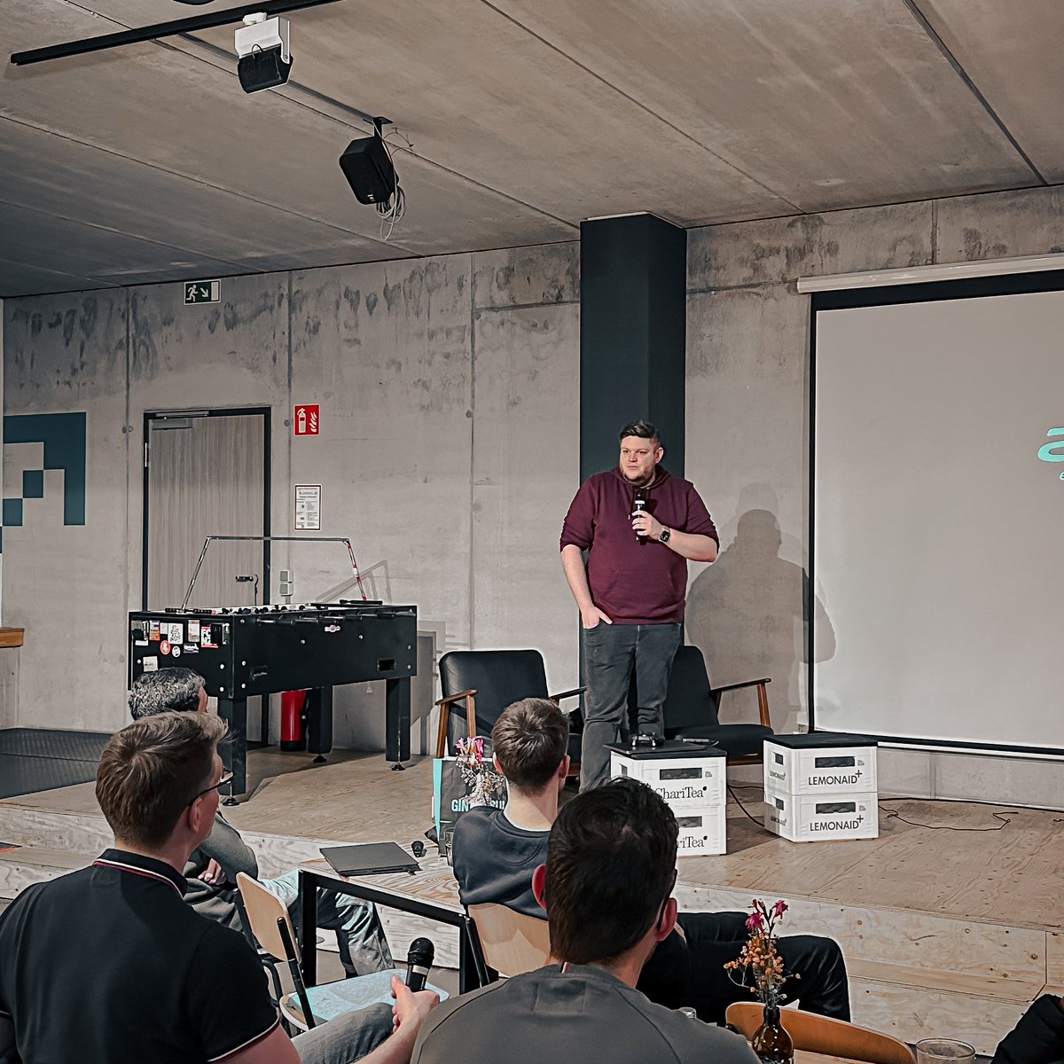 bit summit tweet media