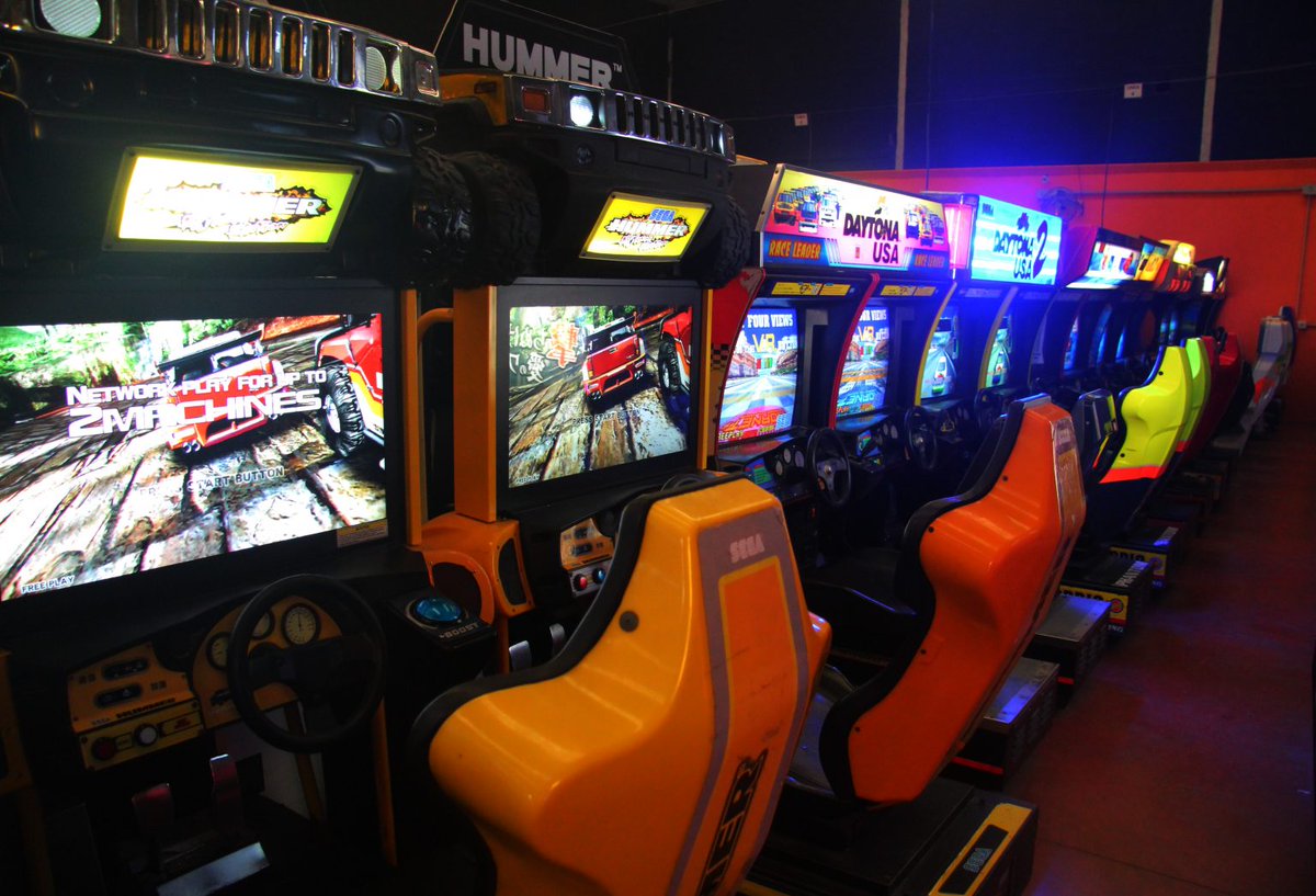 RetroBarcelona tweet media