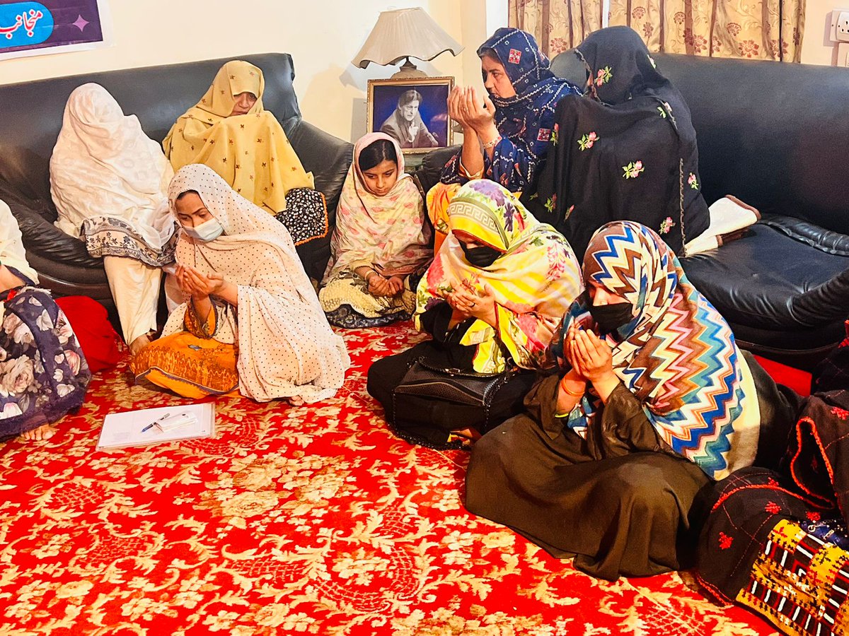 Safia Kakar tweet media