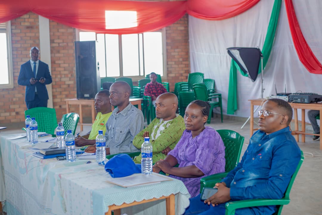 APADECO Burundi tweet media