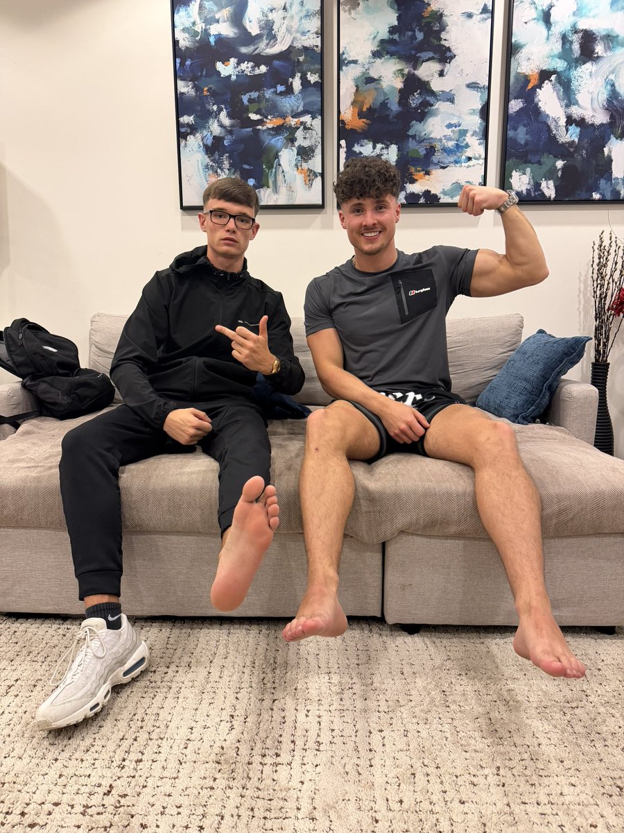 Master DB tweet media