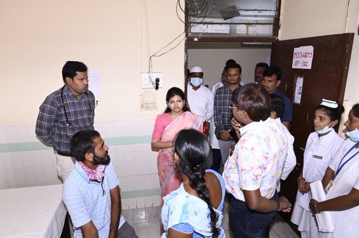 Collector Mahabubabad tweet media