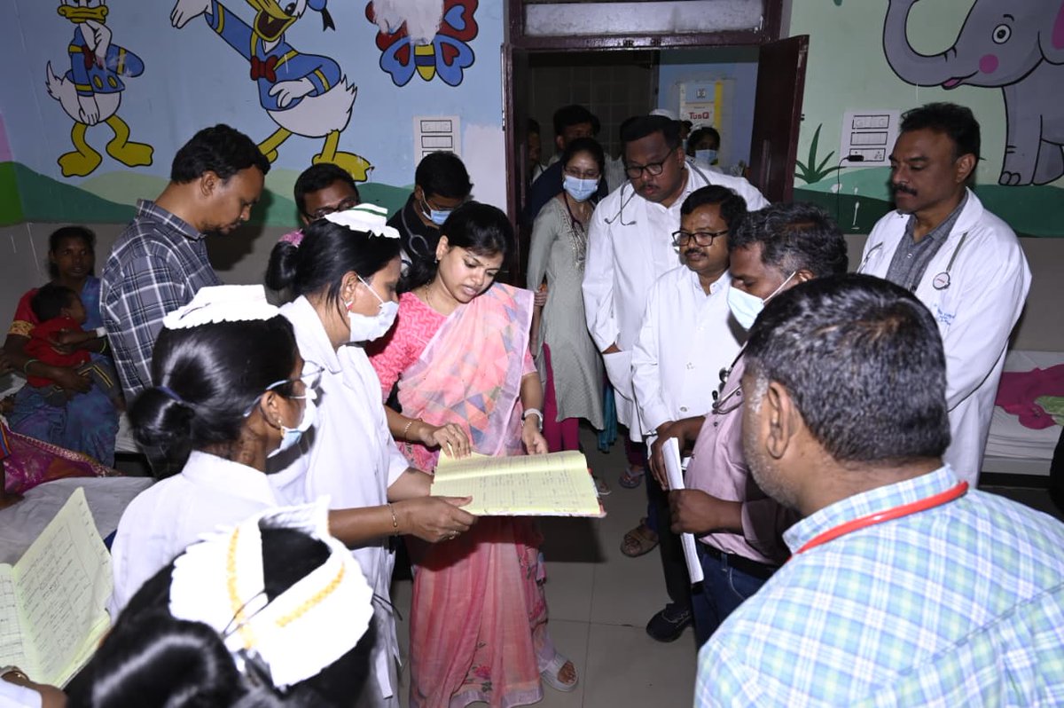 Collector Mahabubabad tweet media