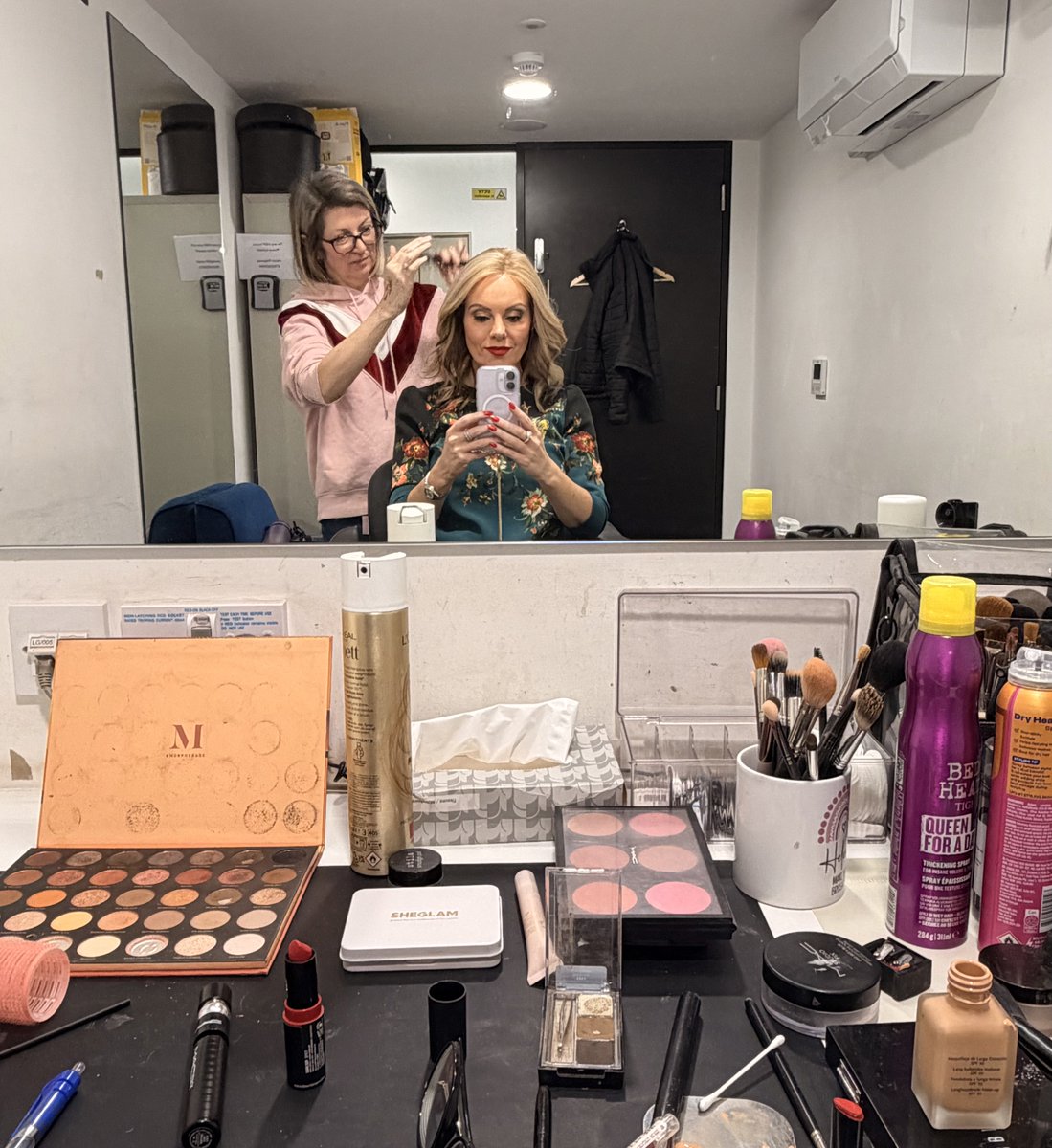 Michelle Dewberry tweet media