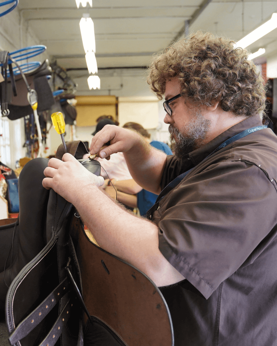 Capel Manor College tweet media