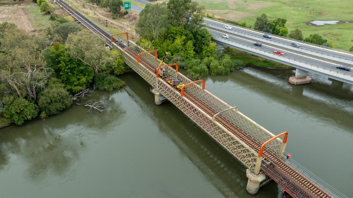 Max Thum tweet media