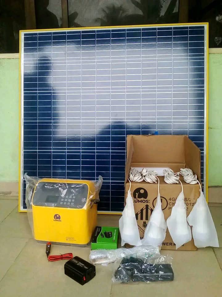 Aotoidee's tweet photo. LUMOS SOLAR ENERGY
*Specification of the Lumos L1 Complete Power Generator*
Colour : Yellow
160W Solar Panel
320Wh indoor battery unit
4 high quality bright bulbs
150W A/C DC Converter to power various appliances.
For enquiries: 08166620421, 09054764219
WhatsApp: 08166620421 https://t.co/ZEc09QFnJT