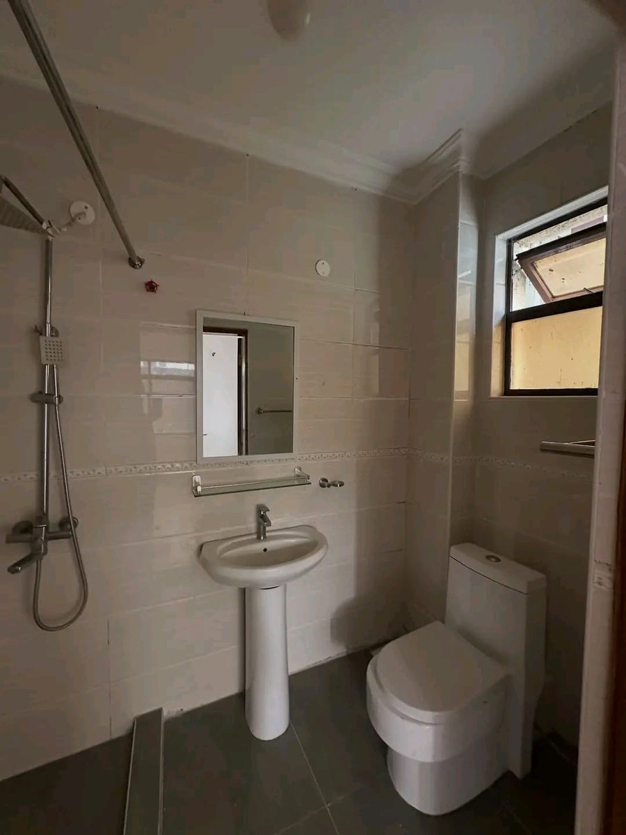 HodankaHomes's tweet photo. 📍Kileleshwa
3 bedroom plus dsq apartment to let in Kileleshwa
Ksh 110,000
All ensuite
Closed kitchen plan with a pantry
Guest cloak room
Lifts
Kids play area
Ample parking https://t.co/OuVUekpL0z