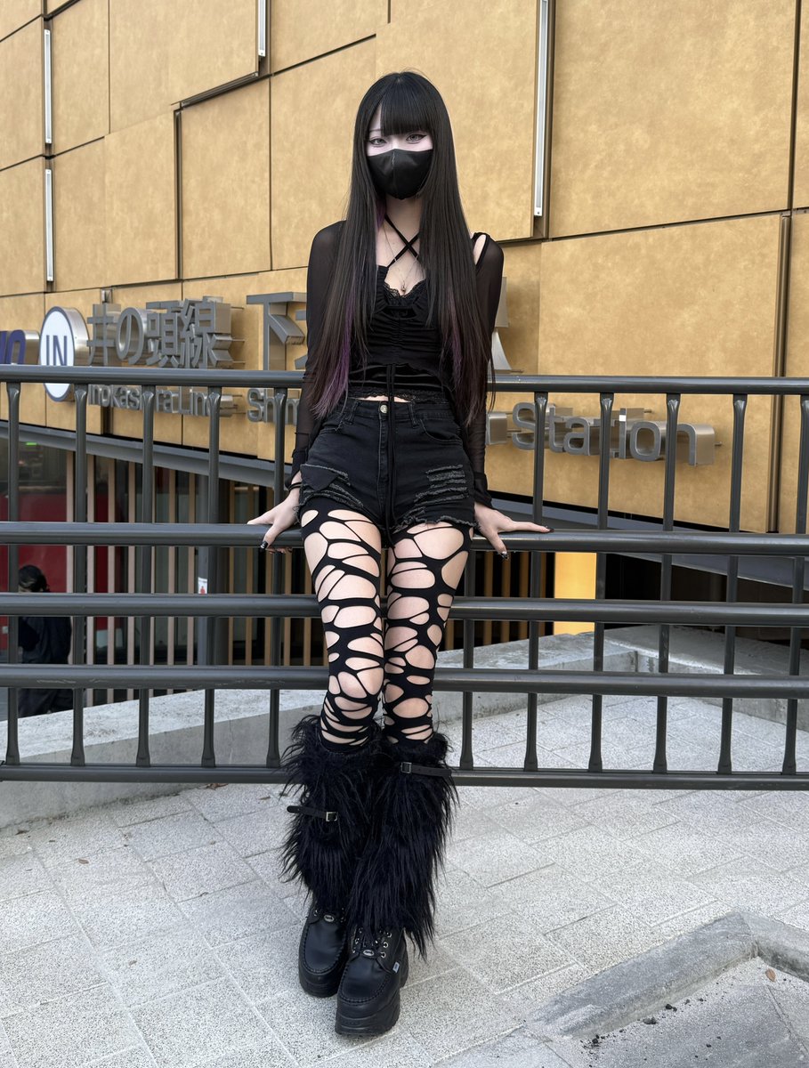 げらりん tweet media