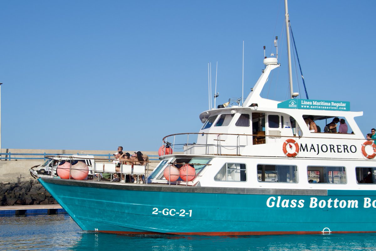 Quizás nos conoces por el Barco Majorero, una de las embarcaciones con las que conectamos Corralejo con la Isla de Lobos. La empresa es Nortour desde 1988, nombre con el que a partir de ahora nos encontrarás con más presencia en nuestros canales. navieranortour.com
#nortour